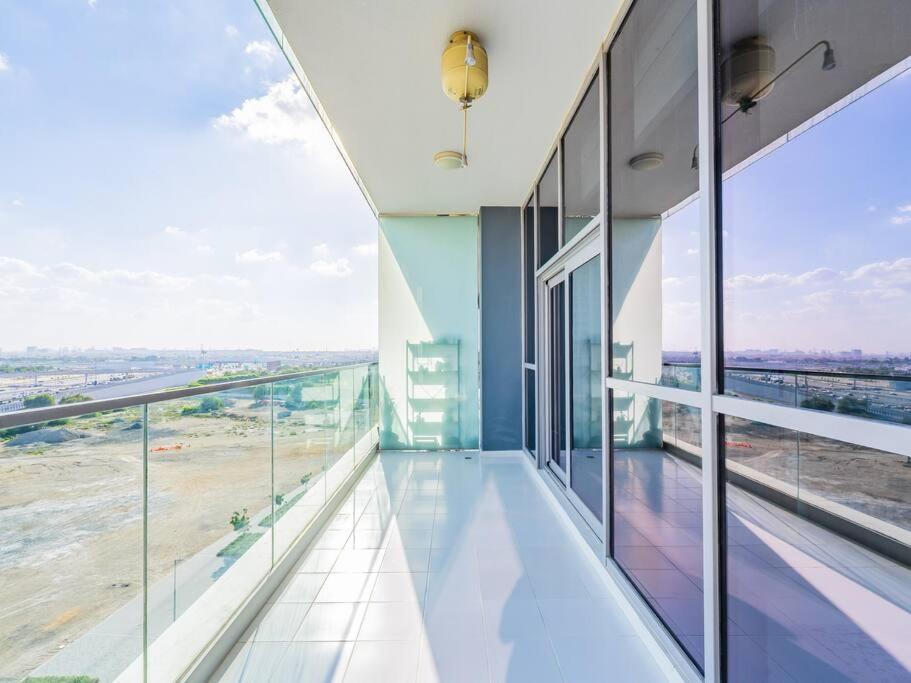 Apartment Exquisite With Breathtaking Cityscape View