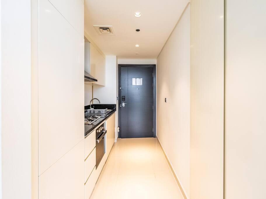 Apartment Exquisite With Breathtaking Cityscape View Dubai
