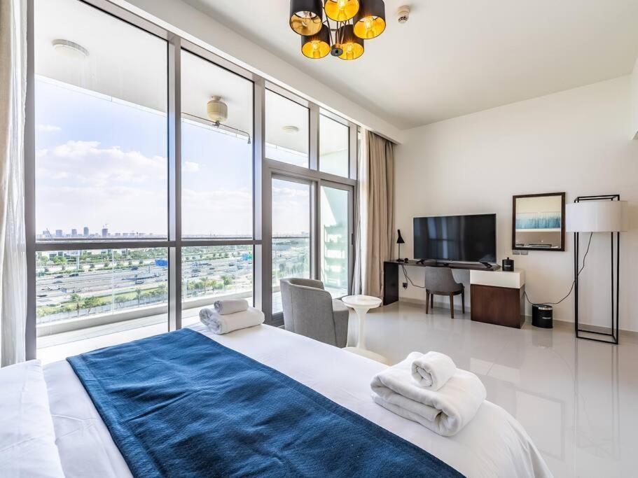 Exquisite With Breathtaking Cityscape View Apartment *