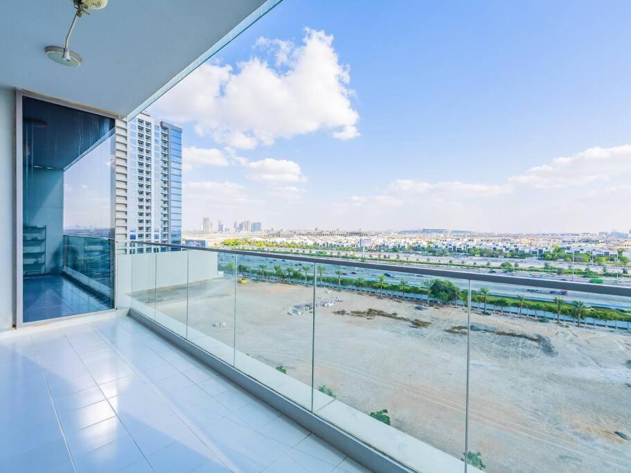 Apartment Exquisite With Breathtaking Cityscape View
